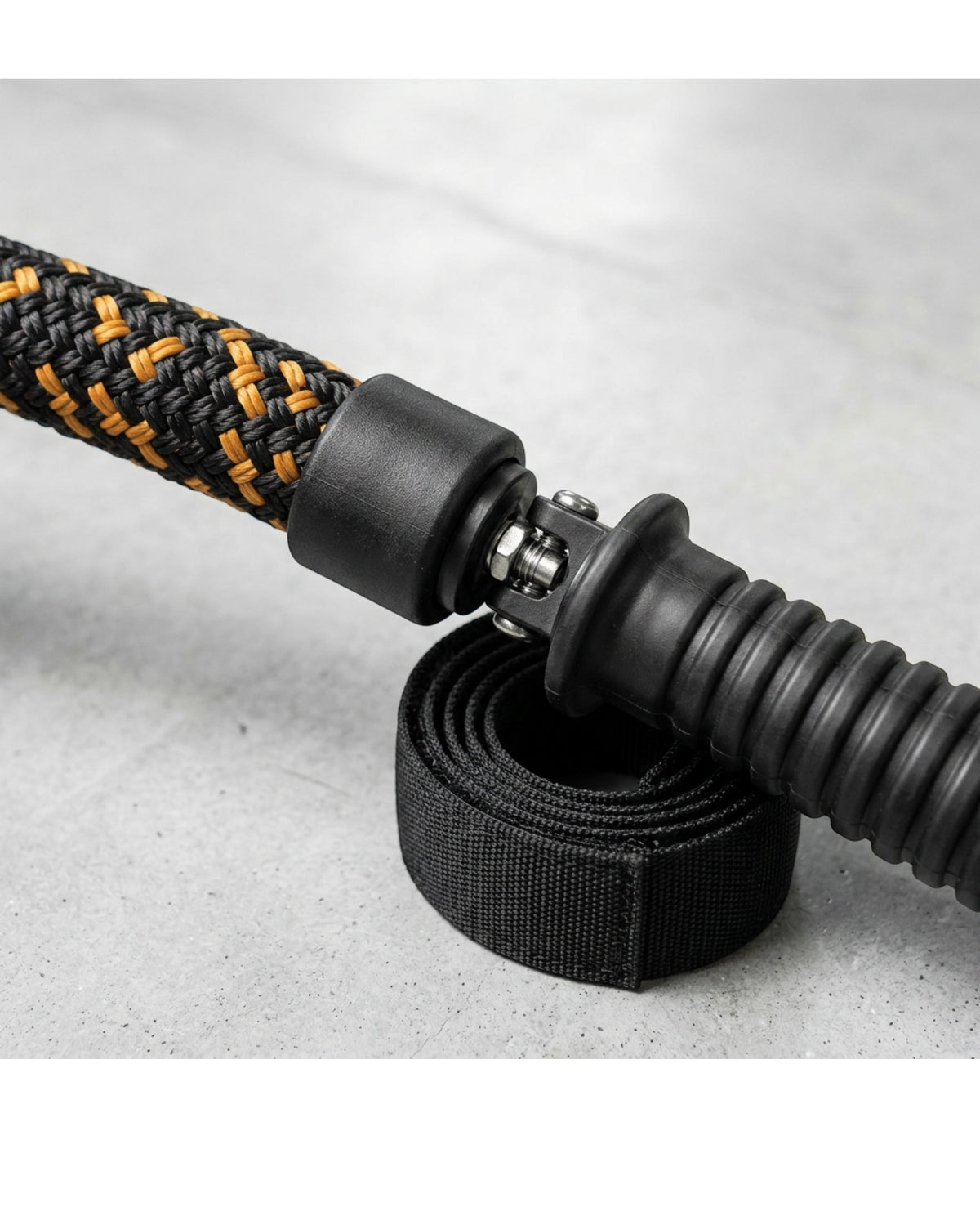 Valevt Braided Weighted Jump Rope 2.8 m Black Amber - Detail view
